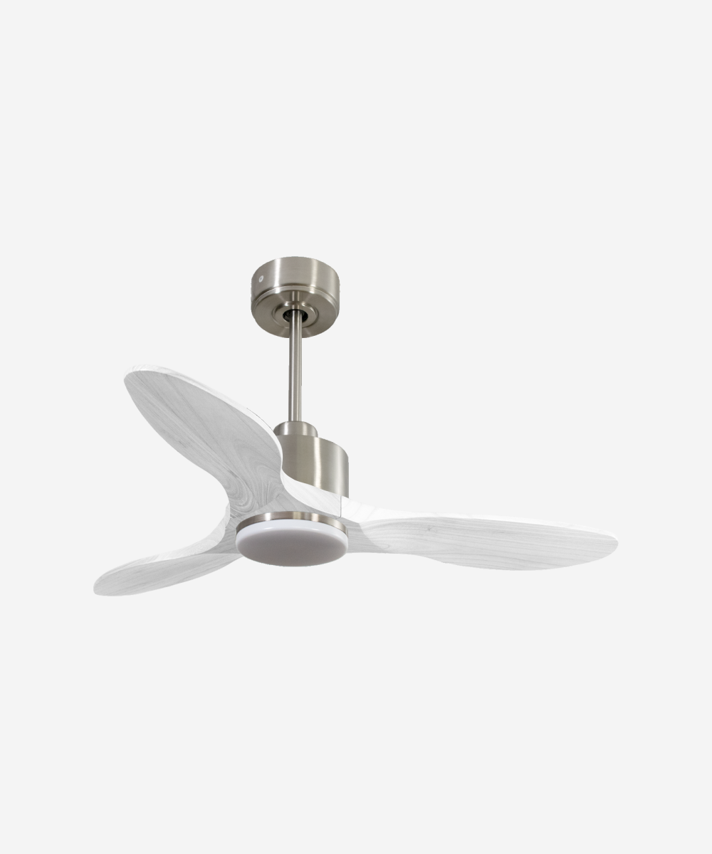 Ventilador de techo Modo Invierno/Verano Termostato Dimable Wifi Motor DC Techos Inclinados Mando a Distancia Luz tres tonos Hypersilence Memoria